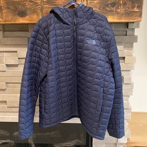Men’s Northface Thermoball Hooded Jacket